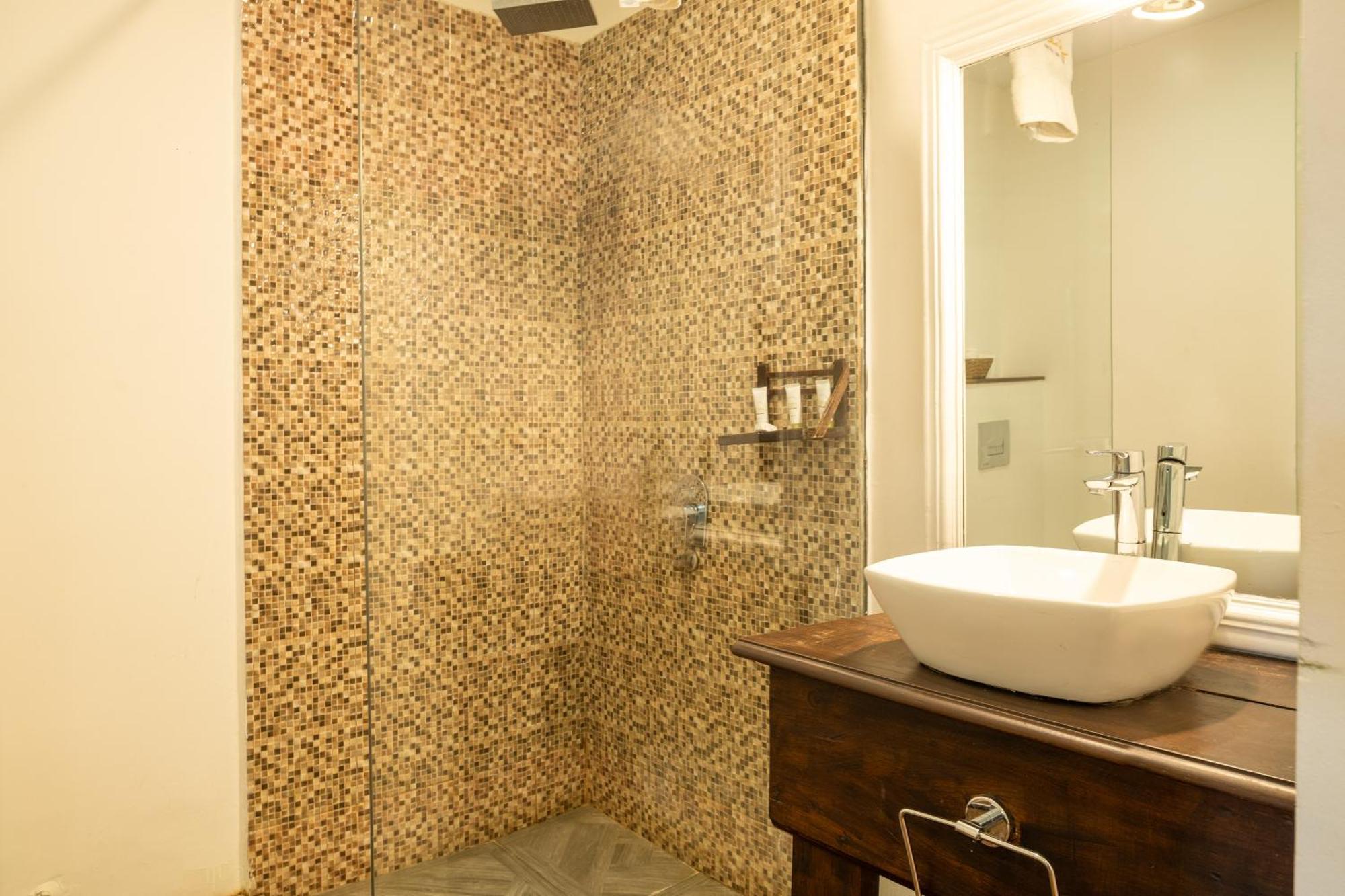 أكرا Olma Colonial Suites المظهر الخارجي الصورة